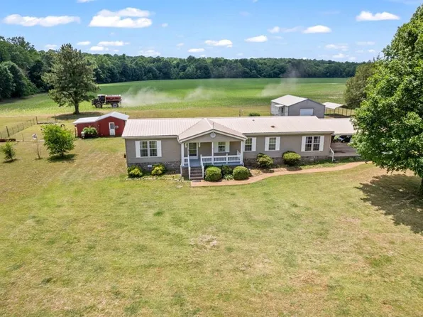6439 Cedar Grove Rd, Big Sandy, TN 38221