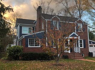 1918 N Upton St, Arlington, VA 22207