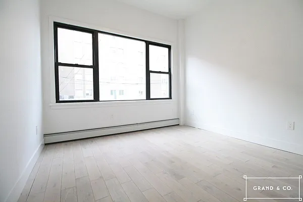 Rented by Grand & Co. | media 38