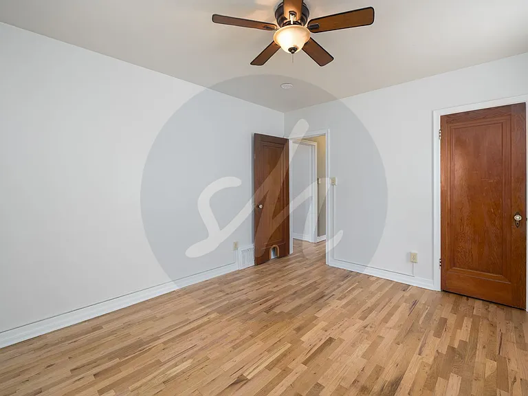 111 N Sheridan Ave — Photo 10