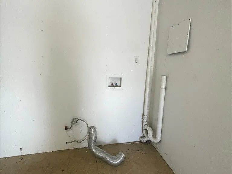 622 Indianapolis Ave — Photo 41