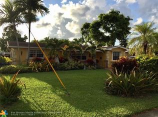 1550 NW 79th Way, Pembroke Pines, FL 33024