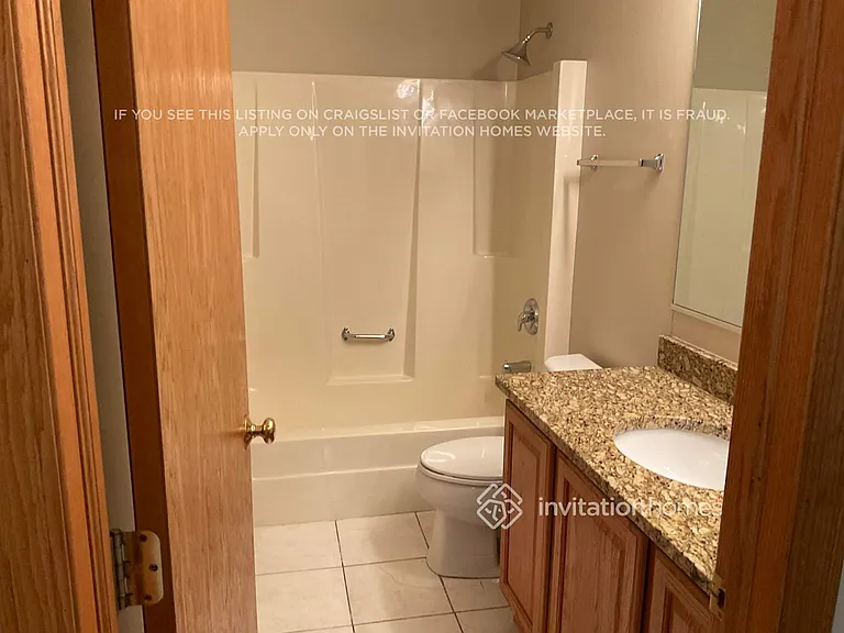 1021 Amlin Ter — Photo 11