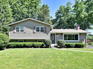 19392 W Harvard Ave, Mundelein, IL 60060