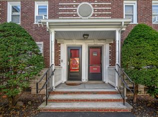 Village Green, Malden, MA 02148