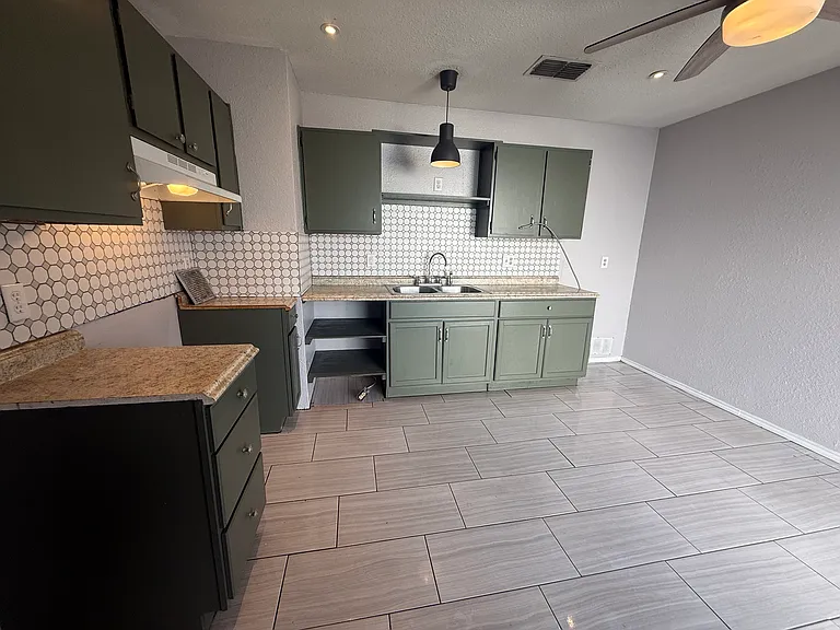 4843 Aspenwood Dr — Photo 6