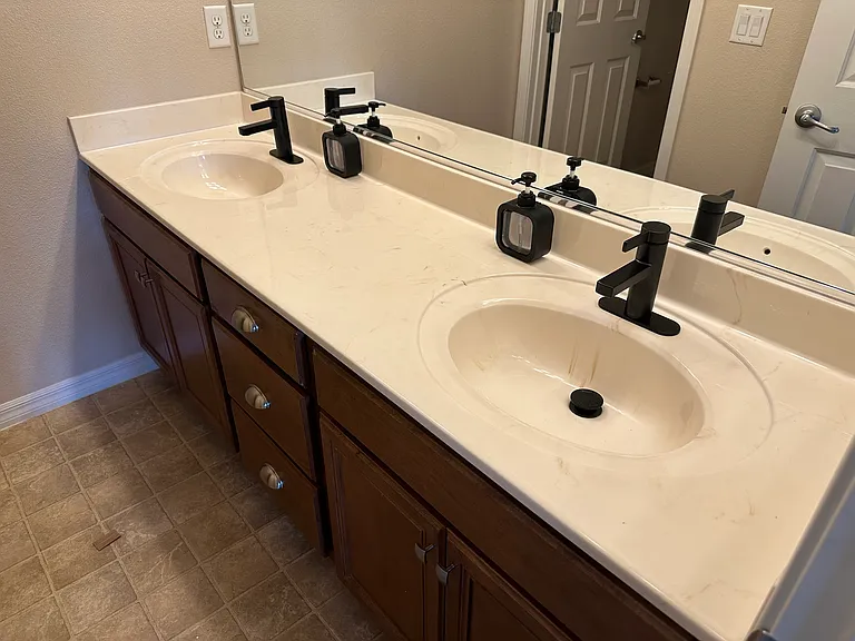 11402 Newton Commons Dr #101 — Photo 22