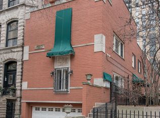 820 N Dearborn St APT A, Chicago, IL 60610