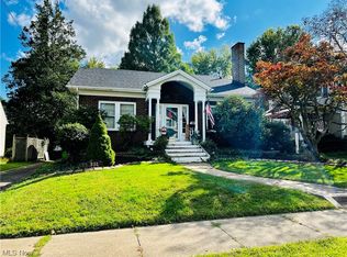 232 Bachtel St SE, North Canton, OH