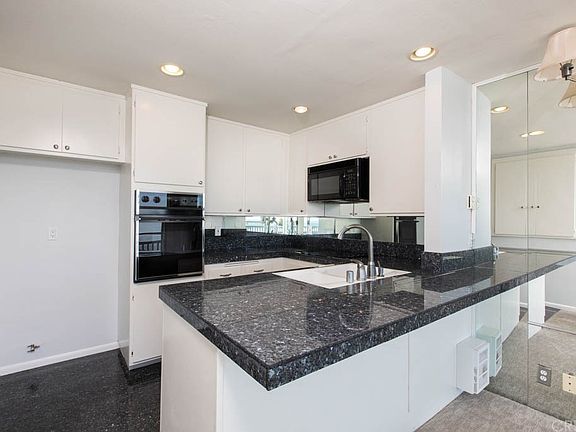 5th image of 11958 E Whalers Ln