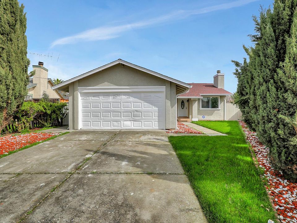 1st image of 1030 Pebblecreek Ct