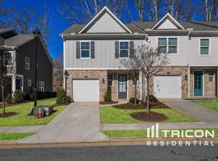 2270 Rosemary Park Ln, Lawrenceville, GA 30044