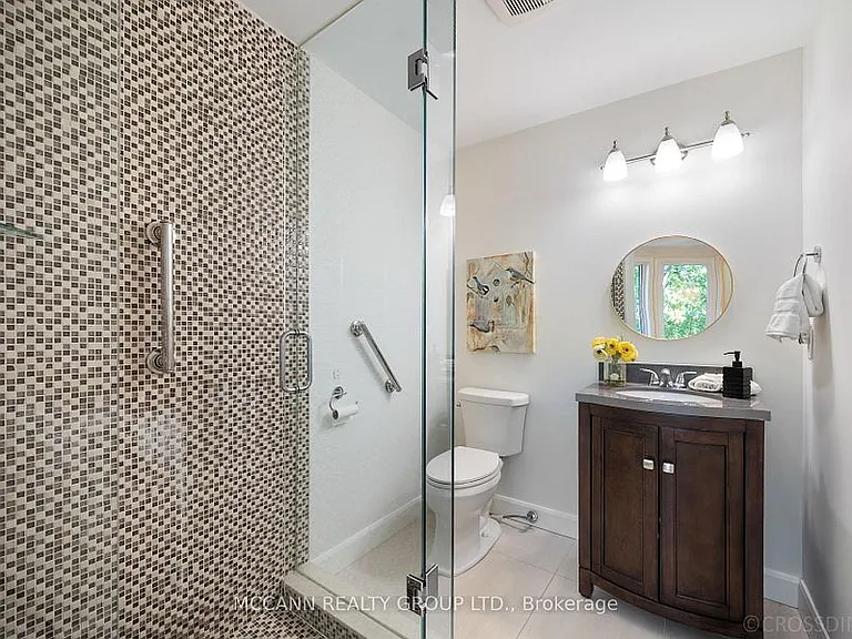 217 Pearson Ave — Photo 24