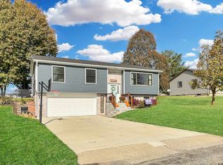 200 E Valleyview Dr, Orangeville, IL 61060