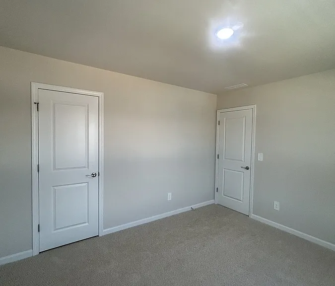 1025 Saint Lawrence Dr — Photo 11