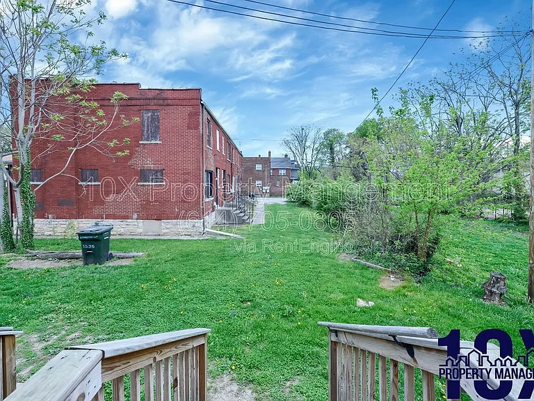 1538 E Livingston Ave — Photo 24