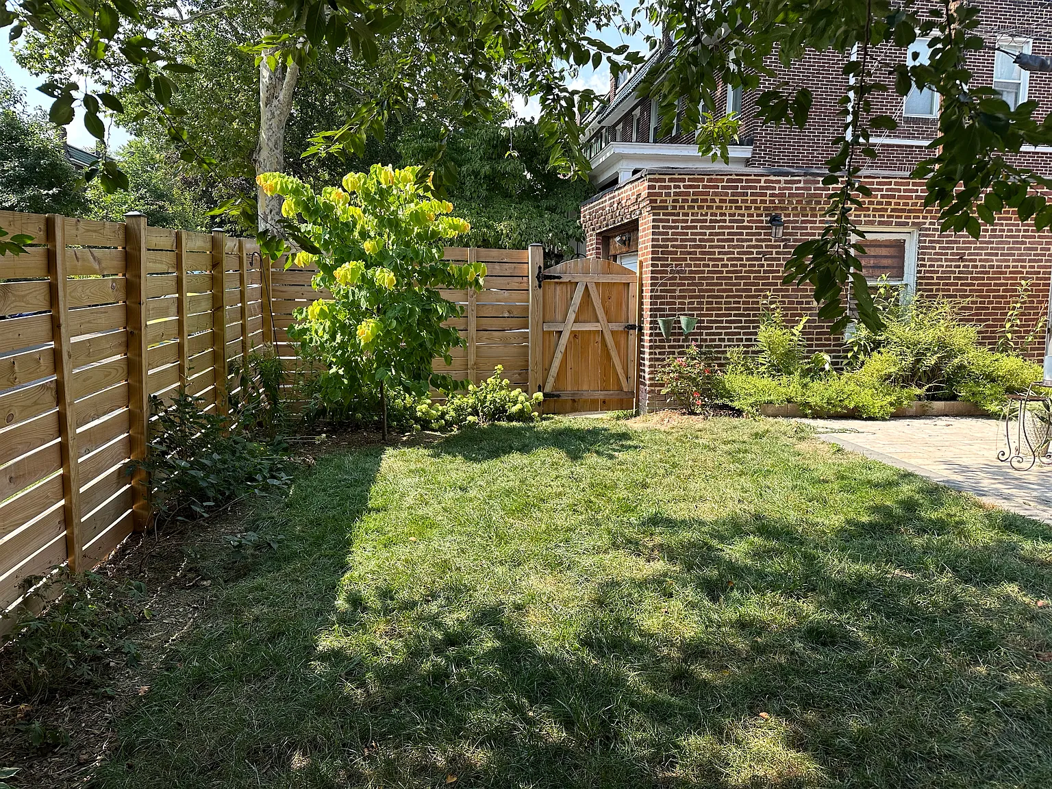 208 W 29th St — Photo 4
