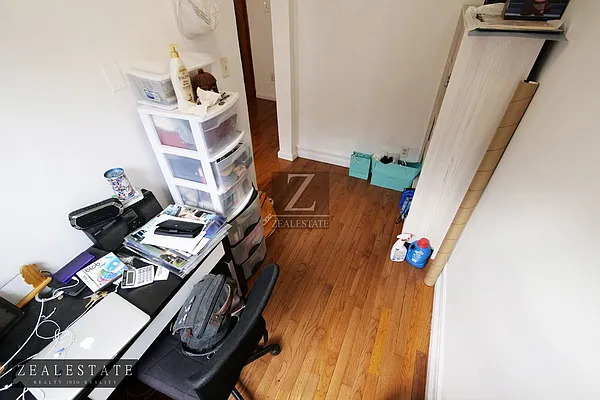 Rented by ZealEstate Group Inc | media 20