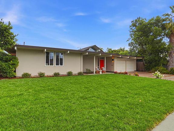 2nd image of 931 Mackenzie Dr