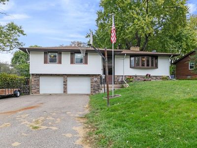 10004 Maple Cir, Bloomington, MN, 55431