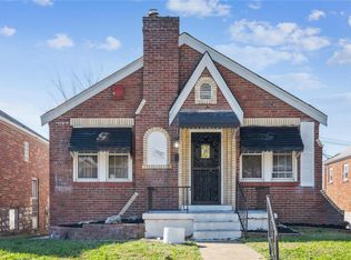 5926 McArthur Ave, Saint Louis, MO 63120