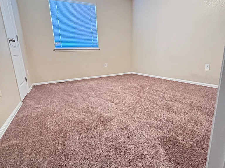 7628 Canyon Oak Dr — Photo 6