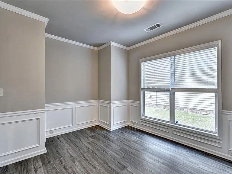 2882 Briaroak Dr — Photo 6