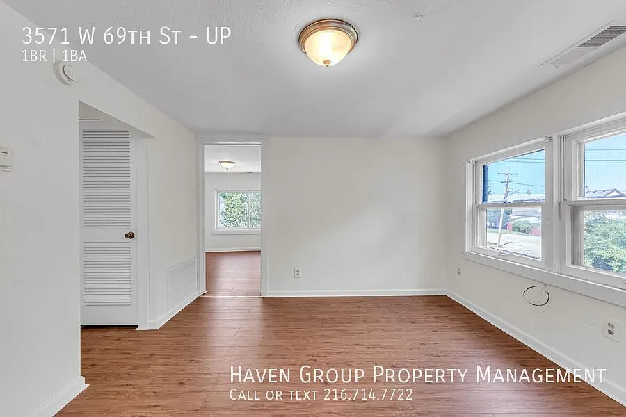 3571 W 69th St | UP, Cleveland - Spacious 1 bed 1 bath multi-family home! — Photo 2