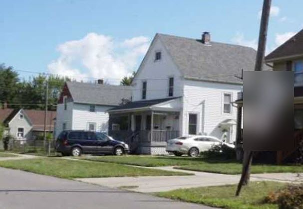 2nd image of 415 Woodland Ave