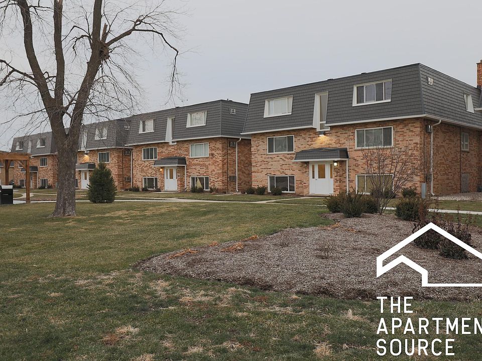 1st image of 10021 Holly Ln #2S