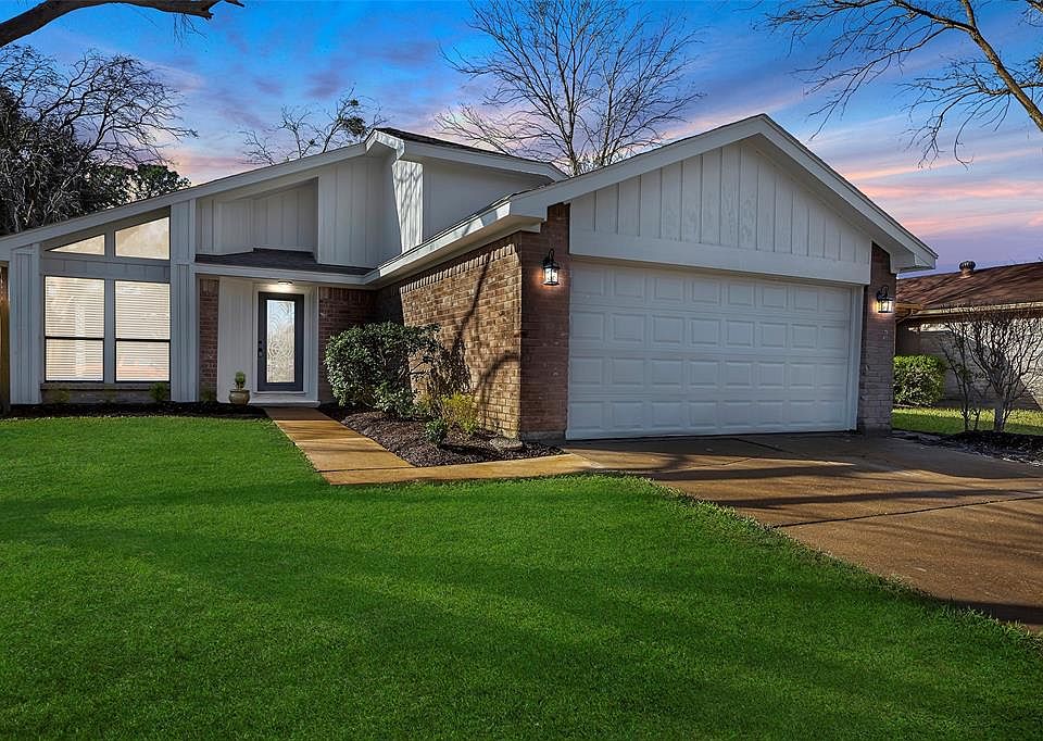 1st image of 7018 Caladero Dr