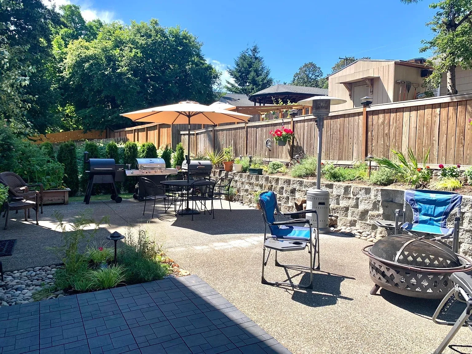 2 bed, 2.5 bath, 1600 sqft, $3,250 — Photo 3