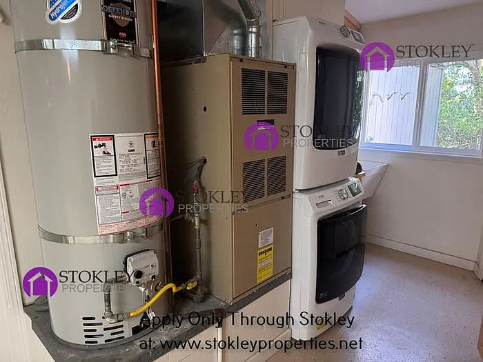 155 Farallon Ct — Photo 42