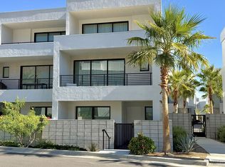 906 Cameron Center Dr, Palm Springs, CA 92264