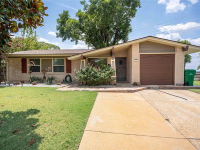 1800 Burning Tree Ln, Carrollton, TX, 75006