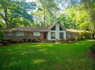 1401 Plantation Dr, Quitman, GA 31643