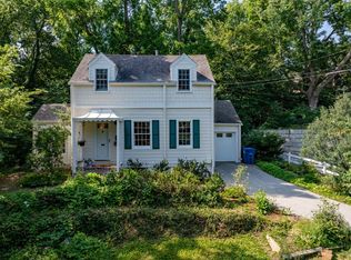 3304 Saint Johns Rd, Des Moines, IA 50312