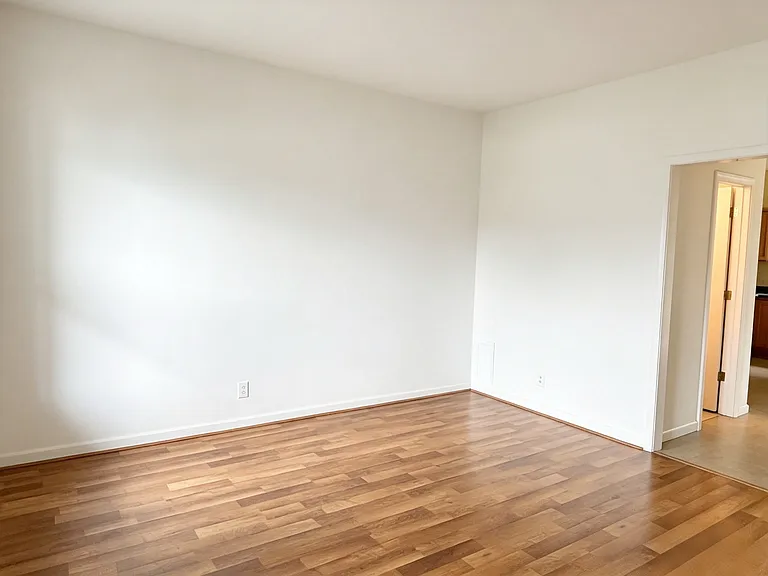 3380 Morallion Ct — Photo 5