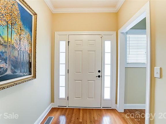 3rd image of 5517 Tillery Ln