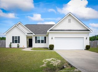 163 Sandstone Dr, Raeford, NC 28376