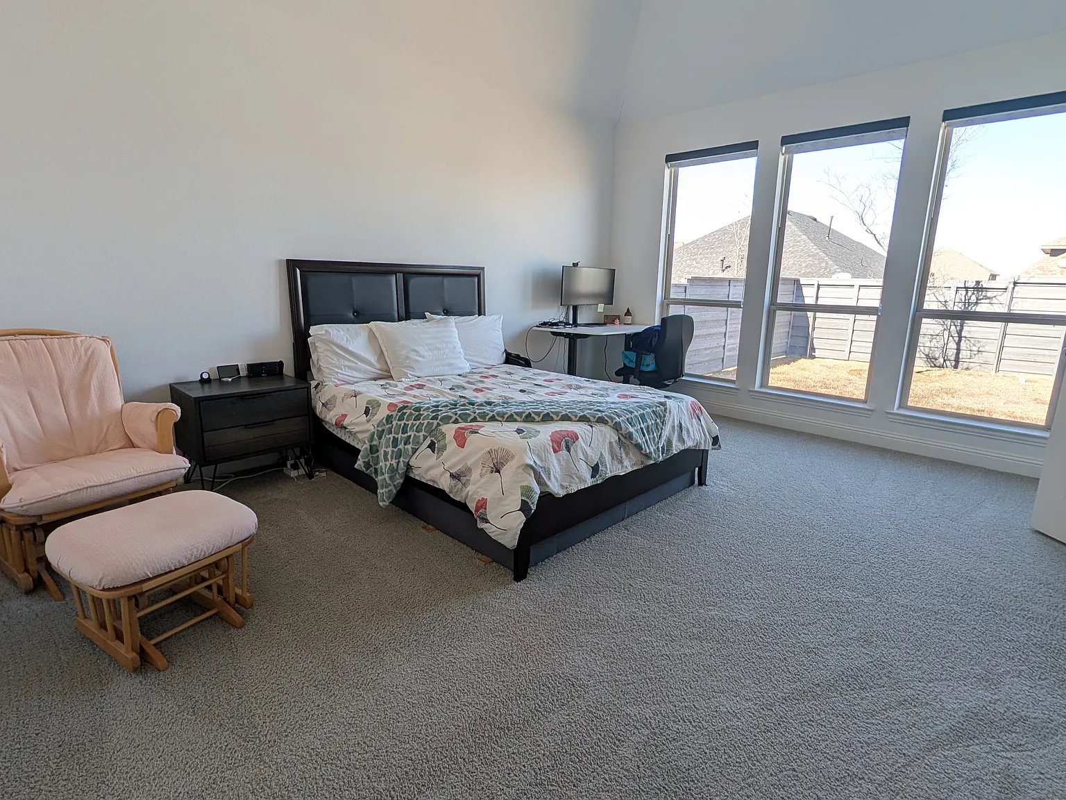 4 bed, 2700 sqft, $2,995 — Photo 4