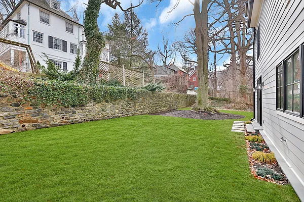 Sold by Trebach Realty | media 50