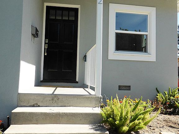 3rd image of 5332 Briercrest Ave