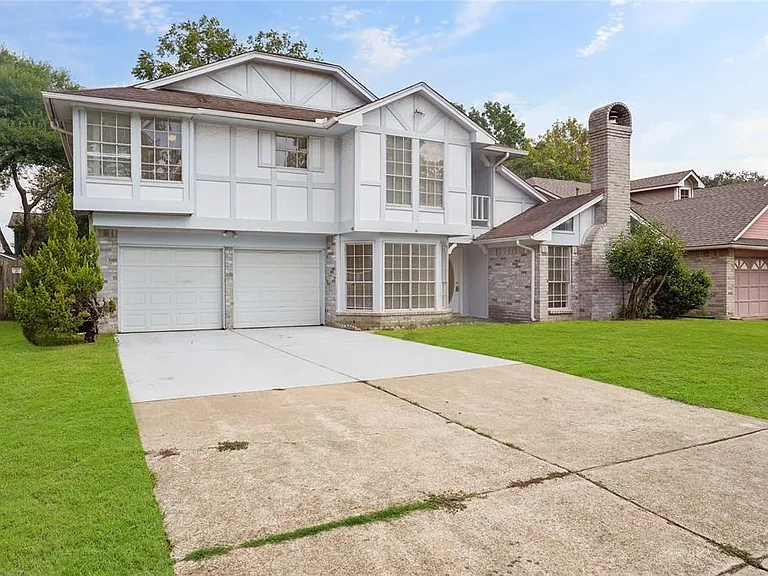 10518 Linecamp Dr — Photo 3