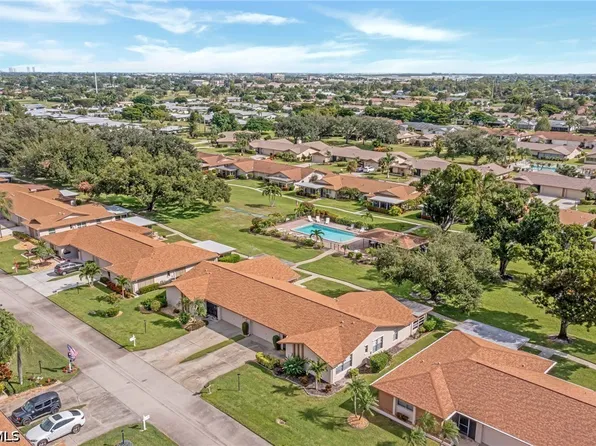 5584 Buring Ct, Fort Myers, FL 33919