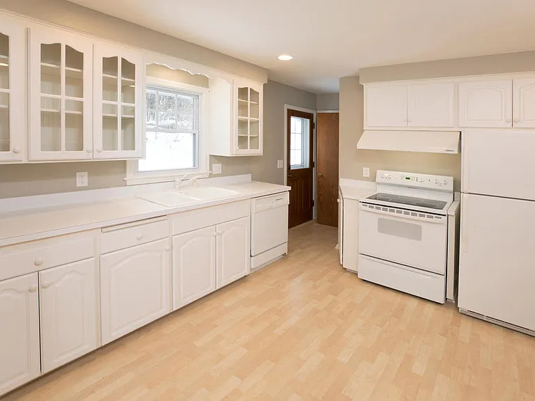 4700 Church Ln — Photo 3