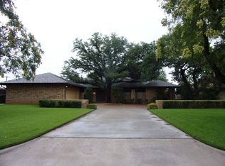 2811 Oaklawn Dr, Vernon, TX 76384