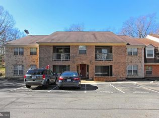5904 Cove Landing Rd APT 101, Burke, VA 22015