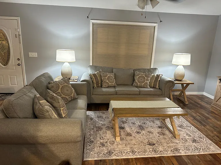 1034 Oakwood Lakes Blvd — Photo 8