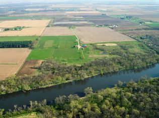 2714 N 4251st Rd, Sheridan, IL 60551